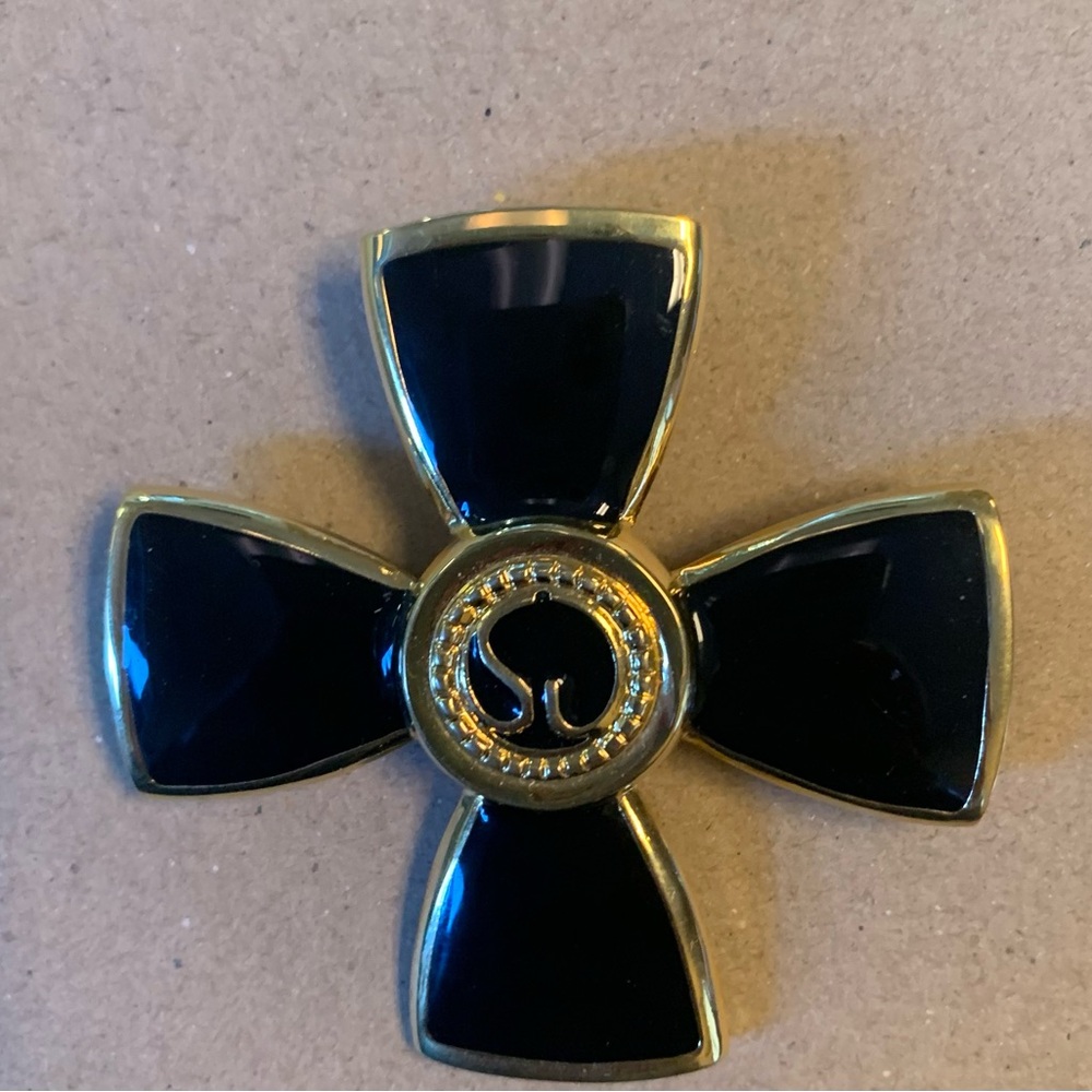 St.John Elegant Maltese Cross Black and Gold Brooch vintage 1980’s with SJ logo